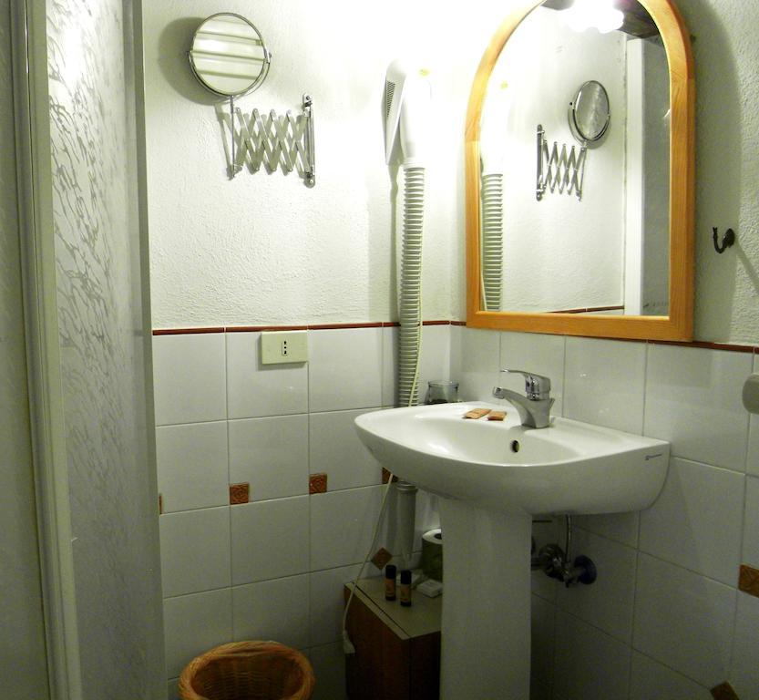 Guest House Il Borgo Di Sempronio Semproniano Szoba fotó