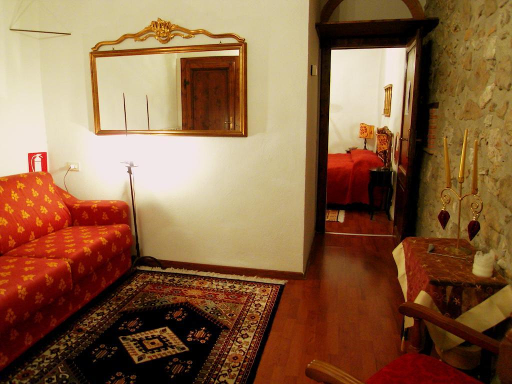 Guest House Il Borgo Di Sempronio Semproniano Szoba fotó